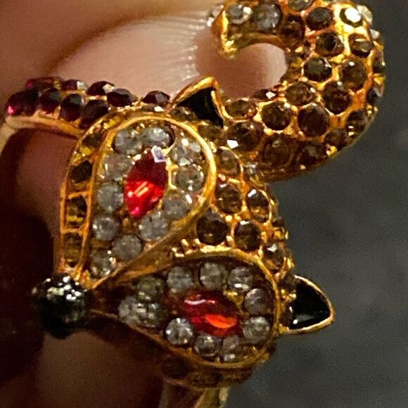 Foxy Colored Rhinestone Animal Ring - Picture 1 of 13